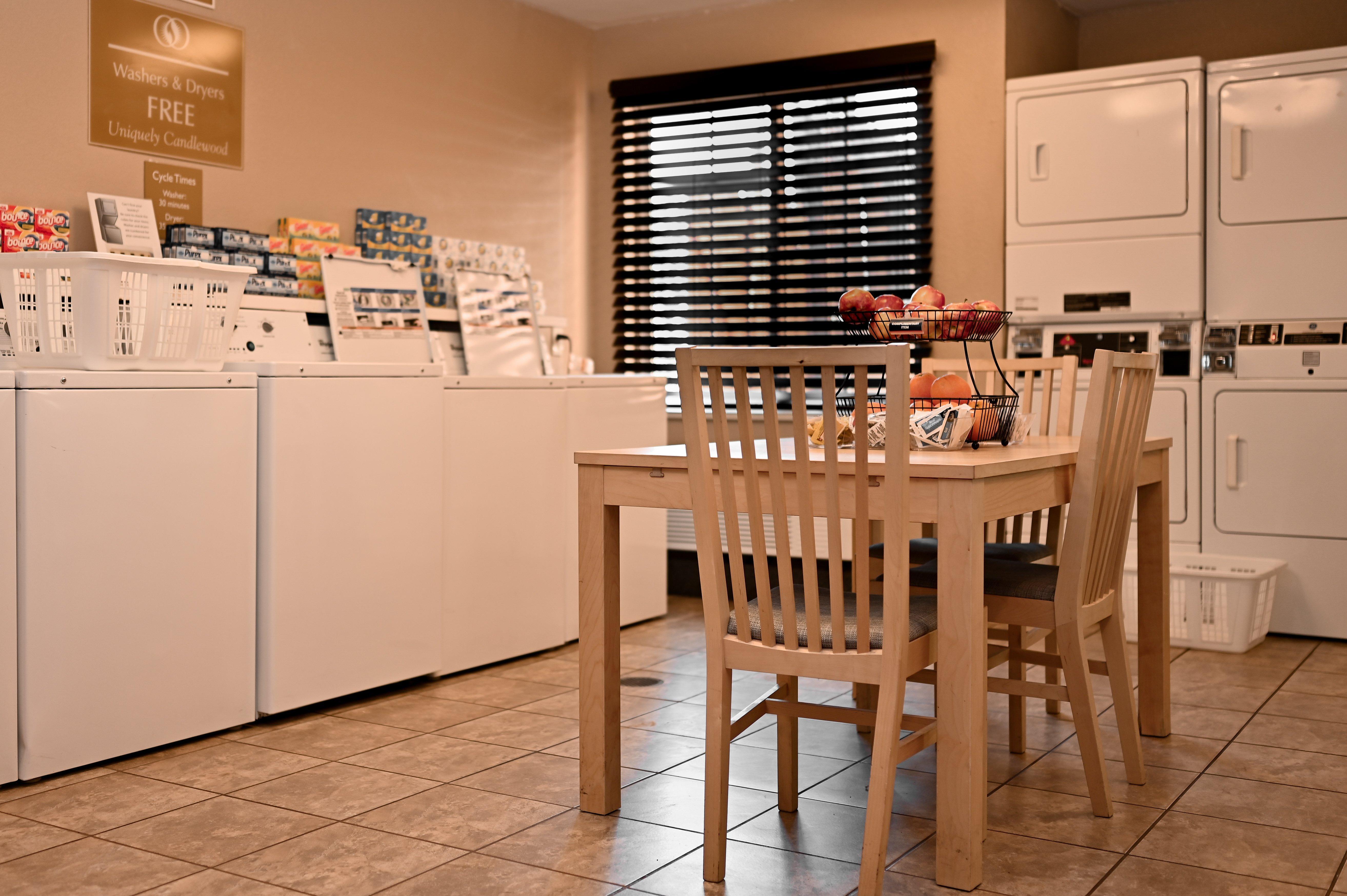 Sonesta Simply Suites Клиъруотър Екстериор снимка